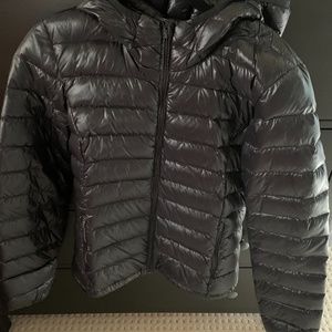 Aritzia Packable Puffer Jacket